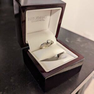 Helzberg Diamonds 18k white gold 0.3-0.5 cttw AGS-certified bridal ring